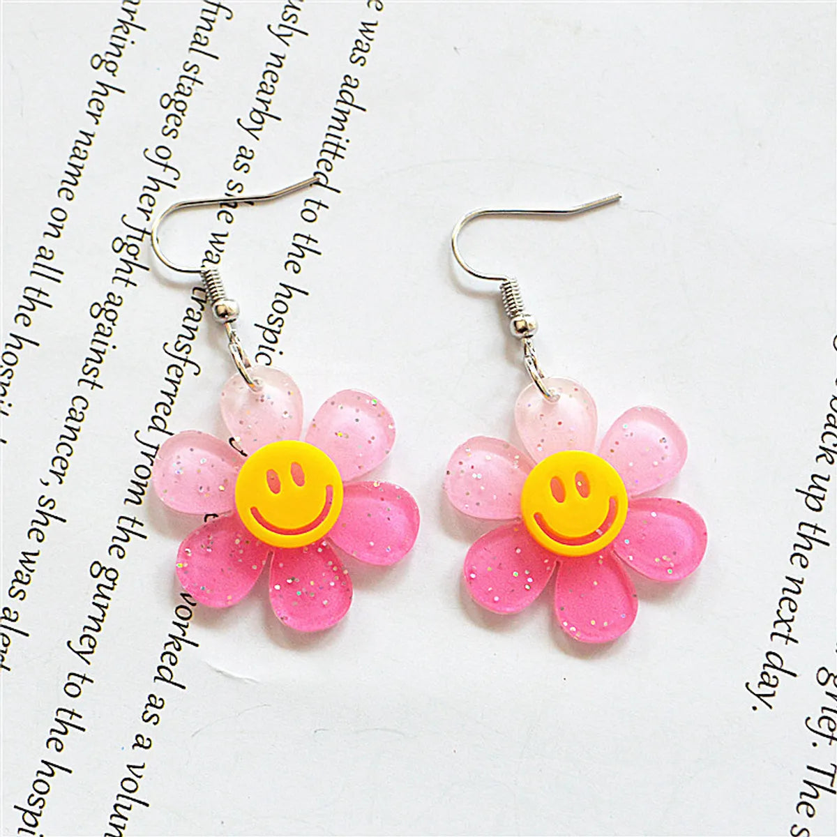 Wholesale Jewelry 1 Pair Cute Smile Face Flower Arylic Drop Earrings