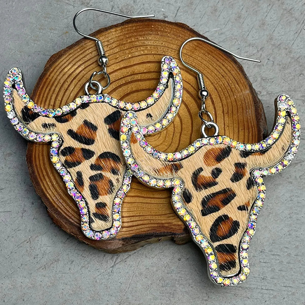 Wholesale Jewelry 1 Pair Ethnic Style Cattle Leopard Pu Leather Alloy Rhinestone Drop Earrings