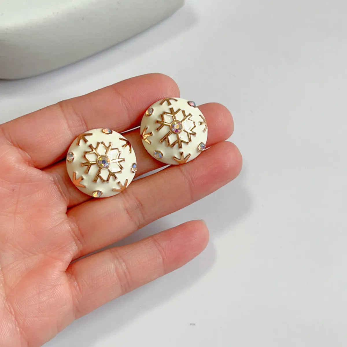 Wholesale Jewelry 1 Pair Retro Round Star Flower Alloy Zircon Ear Studs