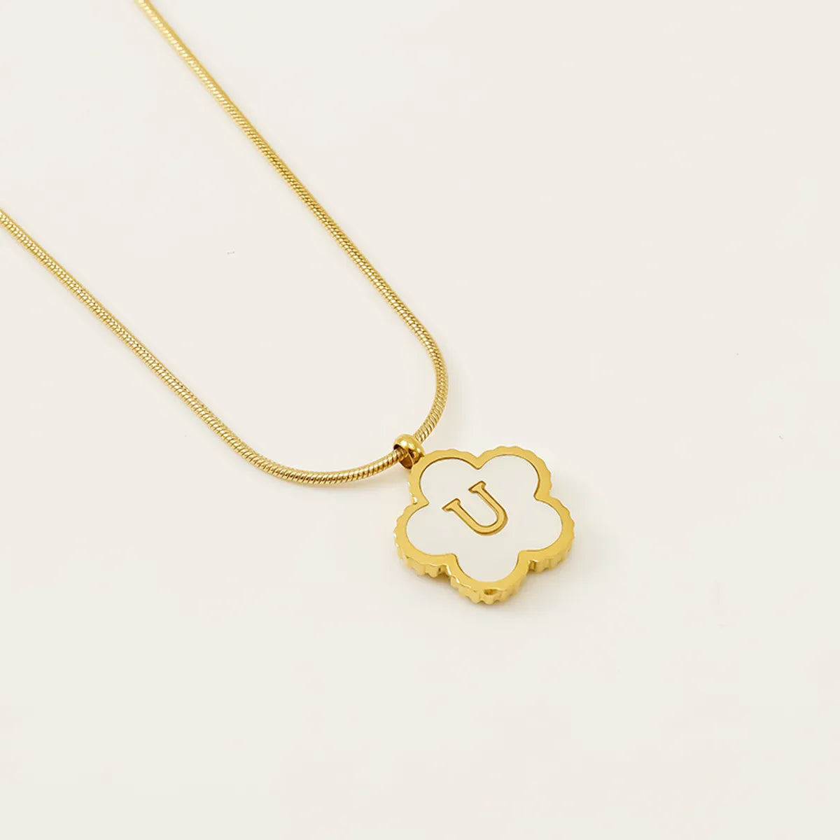 Wholesale Jewelry Basic Classic Style Letter Flower 304 Stainless Steel Shell 18K Gold Plated Plating Inlay Pendant Necklace