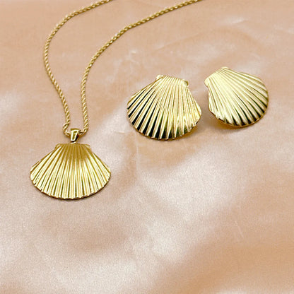 Wholesale Jewelry Beach Classic Style Shell 201 Stainless Steel 304 Stainless Steel 18K Gold Plated Irregular Stamping Earrings Necklace Jewelry Set