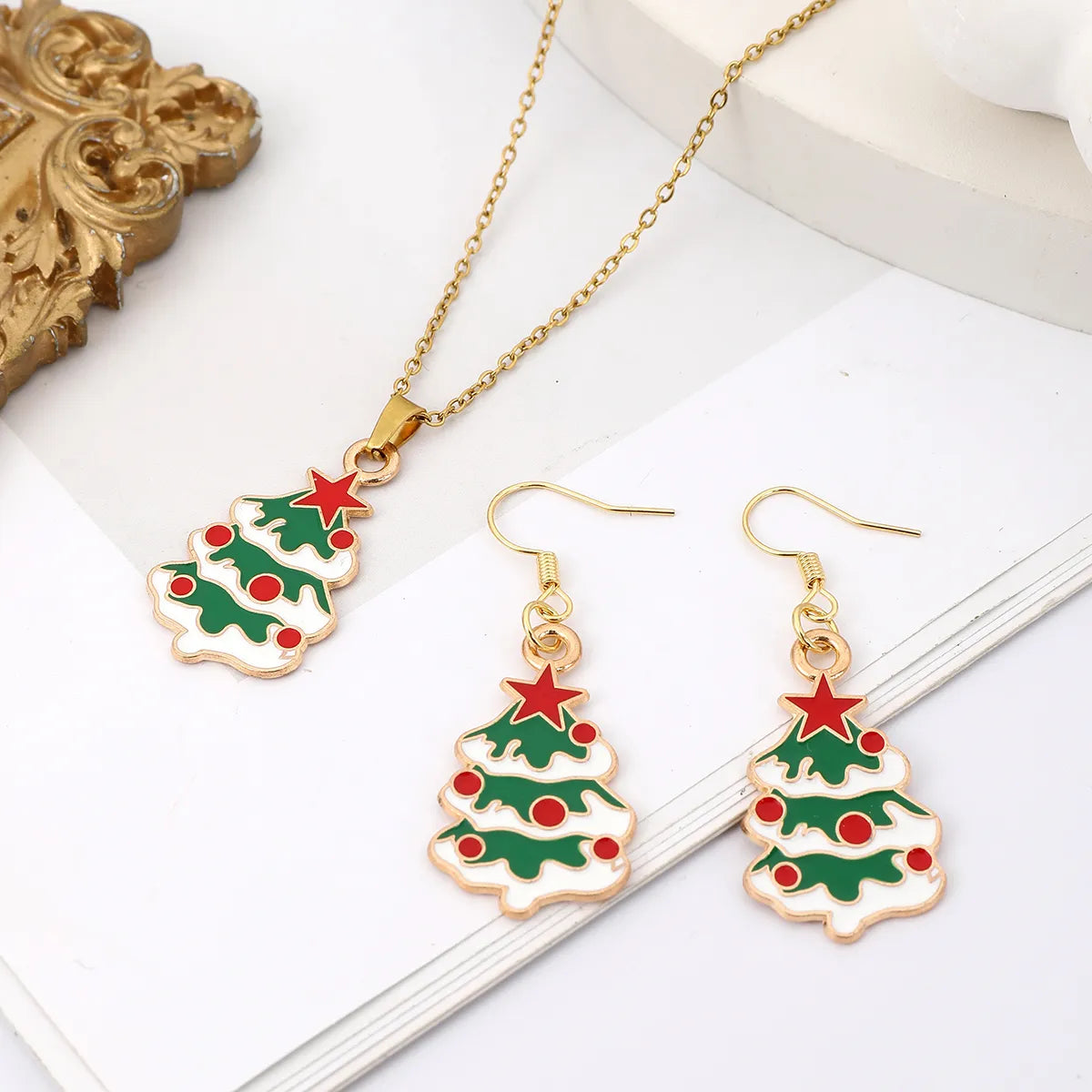 Wholesale Jewelry Casual Cartoon Style Cute Christmas Hat Christmas Tree 304 Stainless Steel Jewelry Set