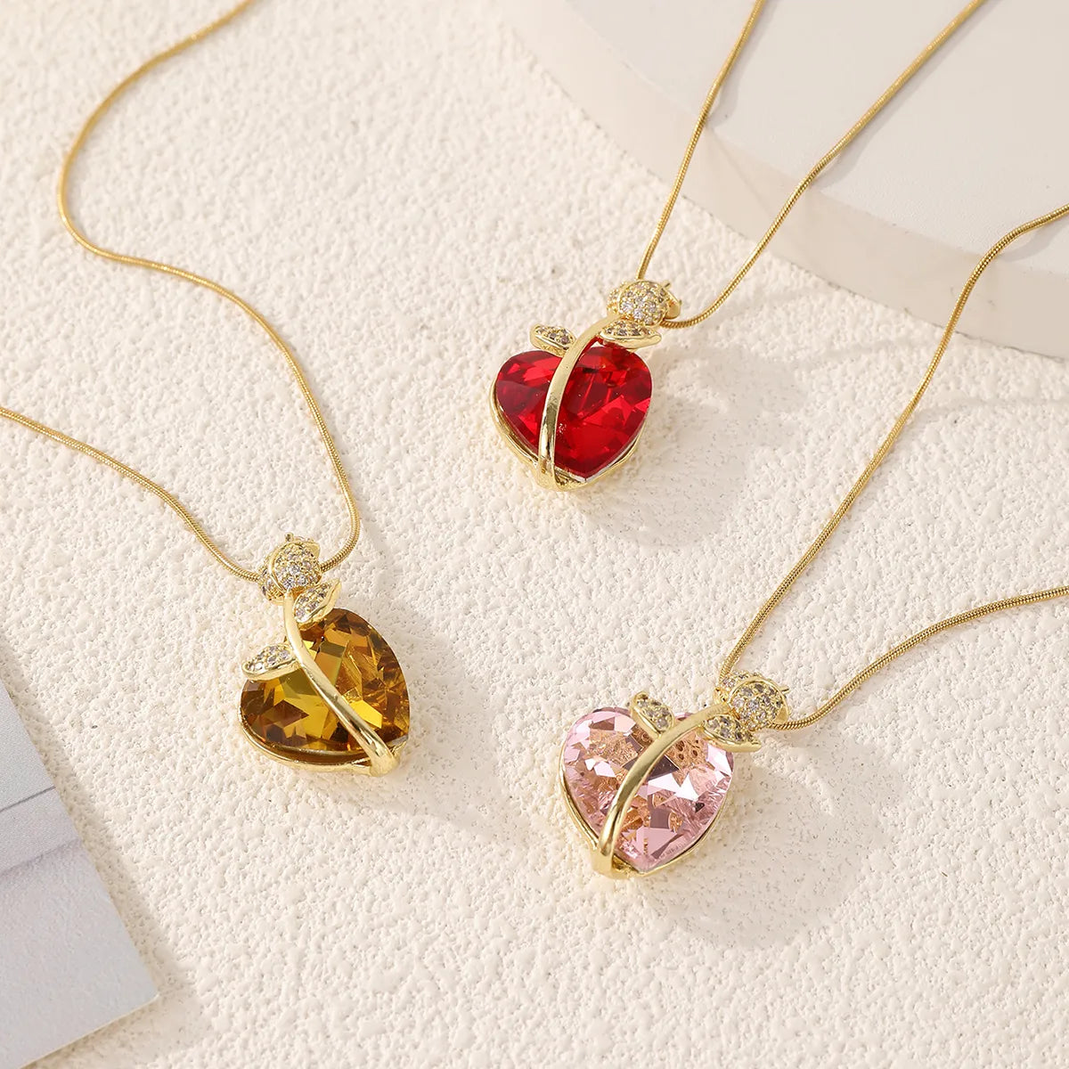 Wholesale Jewelry Casual Elegant Romantic Heart Shape 304 Stainless Steel Artificial Crystal 18K Gold Plated Plating Inlay Pendant Necklace