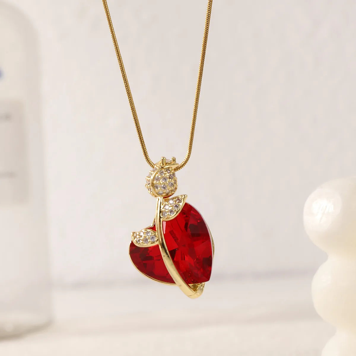 Wholesale Jewelry Casual Elegant Romantic Heart Shape 304 Stainless Steel Artificial Crystal 18K Gold Plated Plating Inlay Pendant Necklace