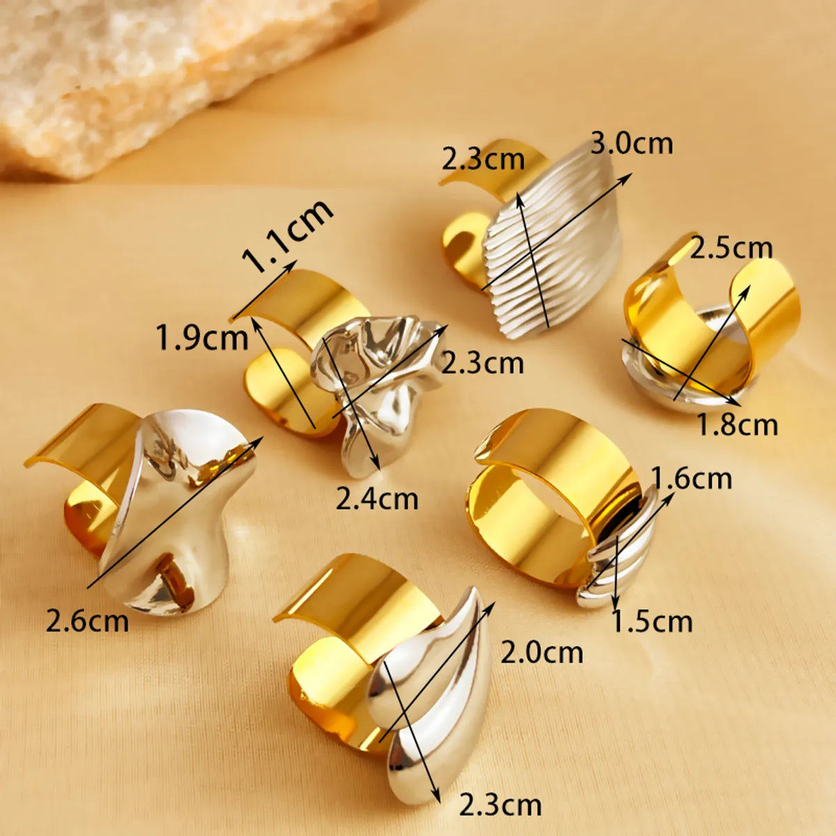 Wholesale Jewelry Casual Retro Simple Style Irregular Geometric Heart Shape 304 Stainless Steel 18K Gold Plated Plating Hollow Out Open Rings