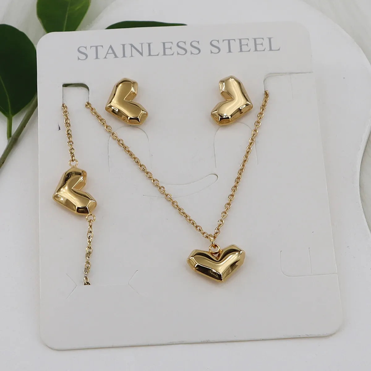 Wholesale Jewelry Casual Simple Style Classic Style Heart Shape 304 Stainless Steel Gold Plated Jewelry Set