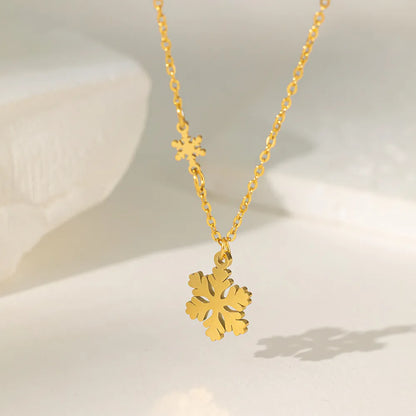 Wholesale Jewelry Casual Simple Style Commute Snowflake 304 Stainless Steel 18K Gold Plated Polishing Plating Pendant Necklace