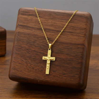 Wholesale Jewelry Casual Simple Style Cross Titanium Steel Zircon Inlay Pendant Necklace