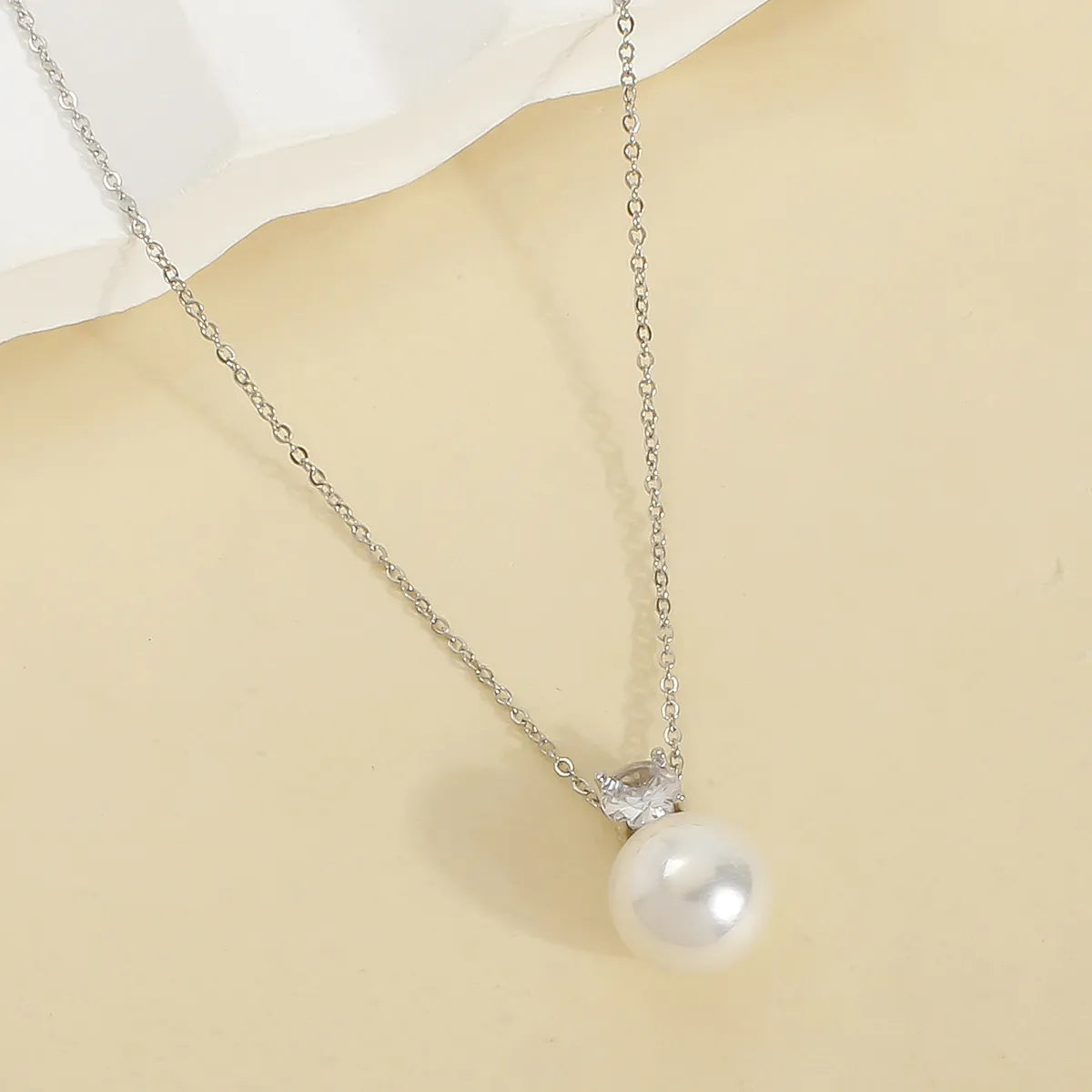 Wholesale Jewelry Casual Simple Style Solid Color 304 Stainless Steel Pearl Inlay Pendant Necklace