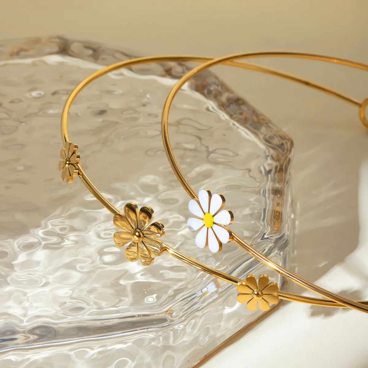 Wholesale Jewelry Casual Sweet Daisy 304 Stainless Steel 18K Gold Plated Enamel Choker