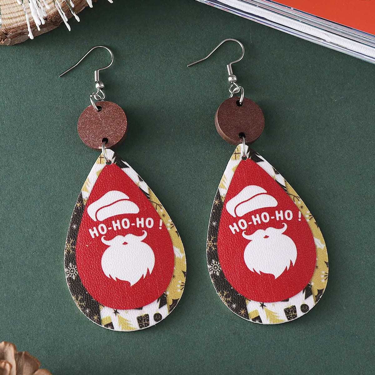 Wholesale Jewelry Christmas Santa Claus Letter Snowman Pu Leather Printing Drop Earrings