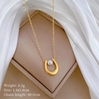 Wholesale Jewelry Classic Style Commute U Shape Titanium Steel Pearl Inlay Pendant Necklace