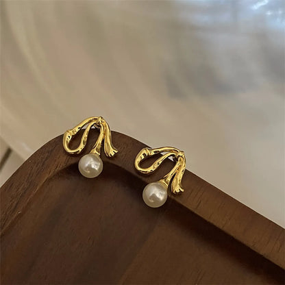 Wholesale Jewelry Classic Style Geometric Alloy Artificial Pearls Gold Plated Plating Inlay Drop Earrings