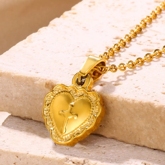 Wholesale Jewelry Classical Cross Heart Shape 304 Stainless Steel 18K Gold Plated Plating