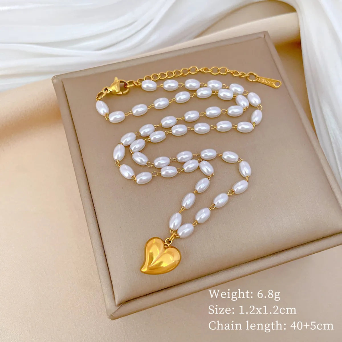 Wholesale Jewelry Cute Classic Style Heart Shape Titanium Steel Pearl Pendant Necklace