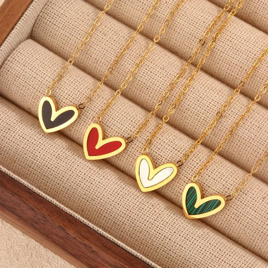 Wholesale Jewelry Cute Commute Heart Shape 304 Stainless Steel Acrylic Shell 18K Gold Plated Inlay Pendant Necklace