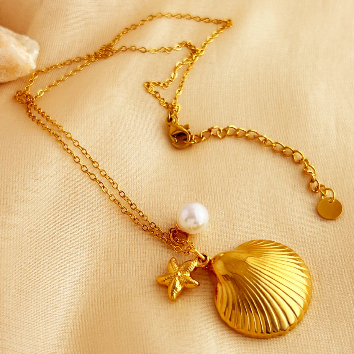 Wholesale Jewelry Elegant Beach Starfish Shell 304 Stainless Steel 18K Gold Plated Plating Pendant Necklace