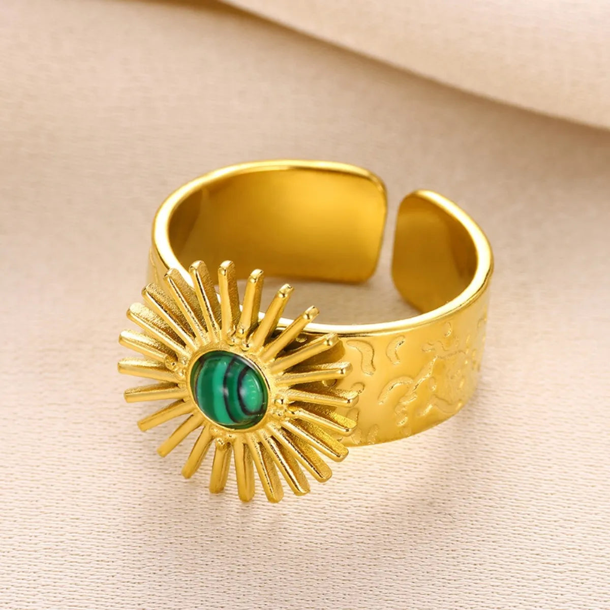 Wholesale Jewelry Elegant Classical Retro Sun 304 Stainless Steel Natural Stone Inlay Open Rings