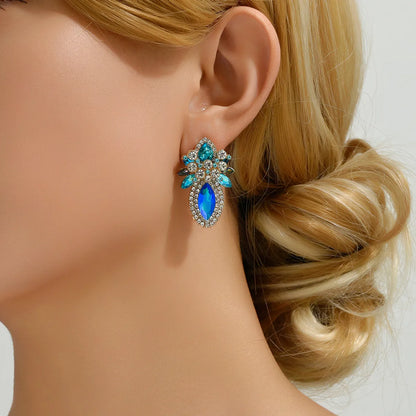 Wholesale Jewelry Elegant Classical Shiny Flower Alloy Artificial Crystal Inlay Ear Studs