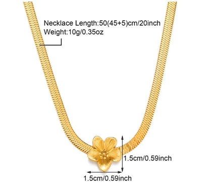 Wholesale Jewelry Elegant Flower 304 Stainless Steel 18K Gold Plated Necklace