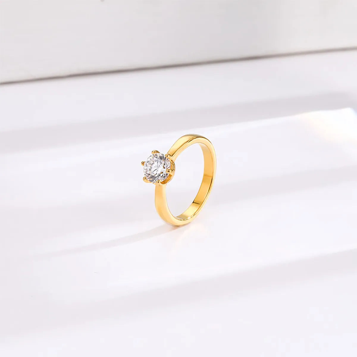 Wholesale Jewelry Elegant Glam Luxurious Round Titanium Steel Zircon 18K Gold Plated Round Rings