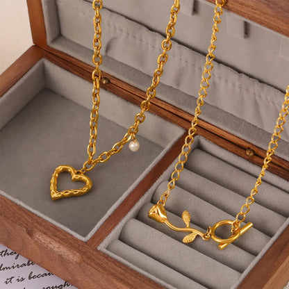 Wholesale Jewelry Elegant Heart Shape Rose 304 Stainless Steel 18K Gold Plated Chain Hollow Out Pendant Necklace