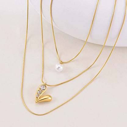 Wholesale Jewelry Elegant Heart Shape Titanium Steel Chain Necklace