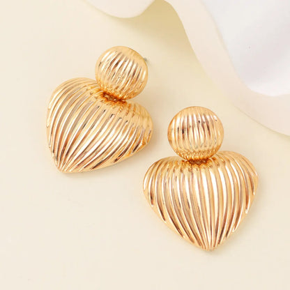 1 Pair Elegant Lady Heart Shape Iron Drop Earrings