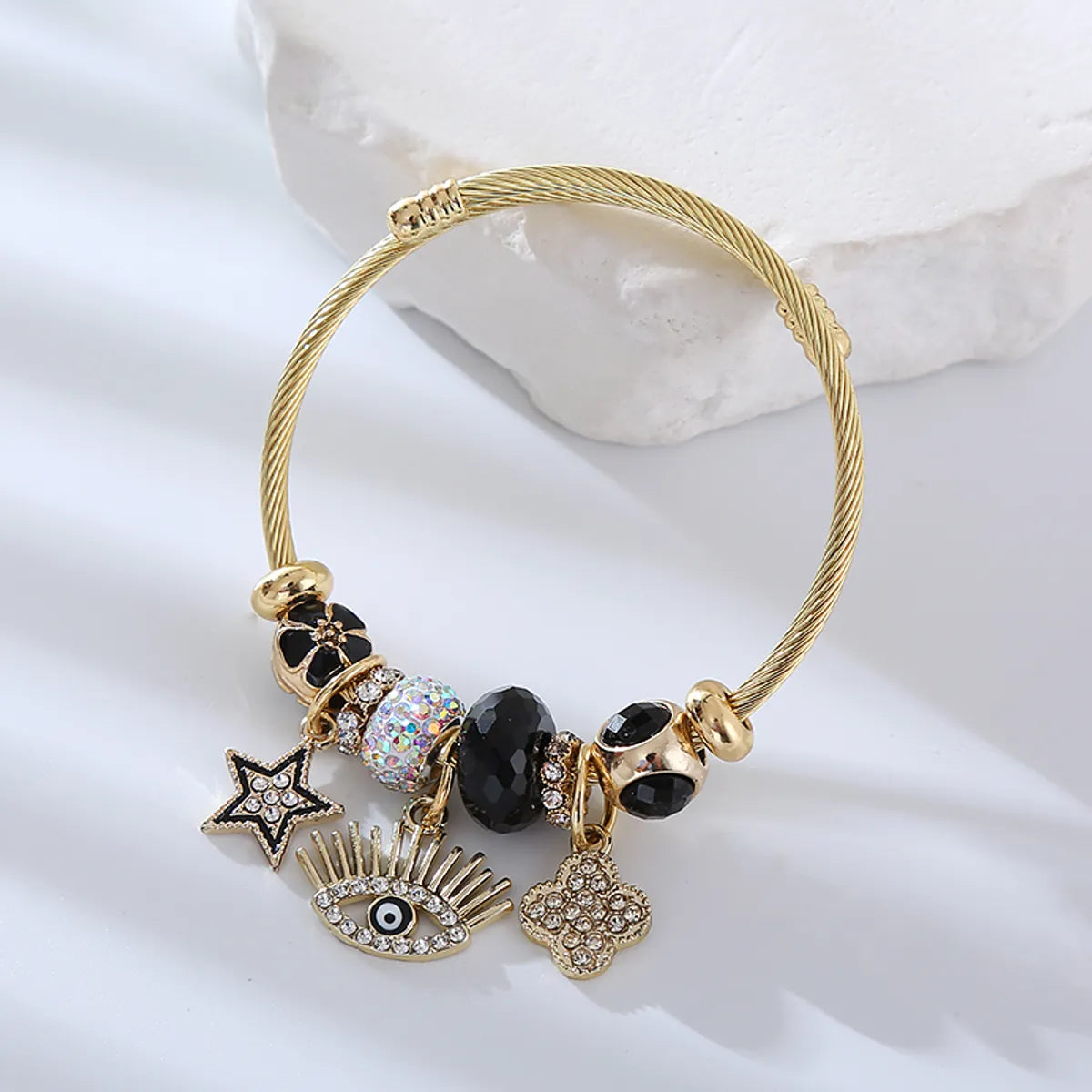 Wholesale Jewelry Elegant Luxurious Geometric Star Heart Shape Alloy Rhinestones Inlay Bangle