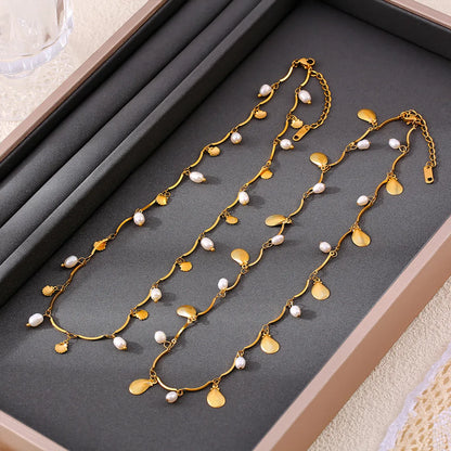 Wholesale Jewelry Elegant Luxurious Modern Style Star Leaves Heart Shape Freshwater Pearl Titanium Steel 18K Gold Plated Necklace