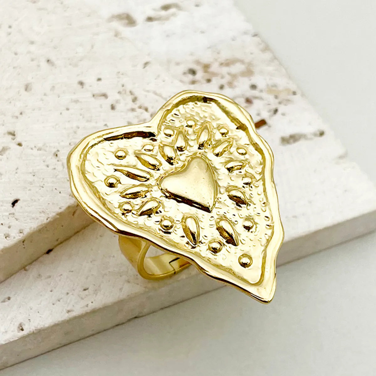 Wholesale Jewelry Elegant Modern Style Sweet Round Sun Heart Shape 304 Stainless Steel 14K Gold Plated Rings Necklace