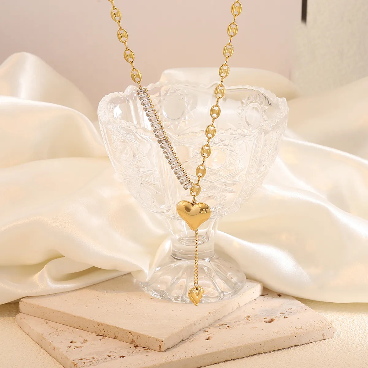 Wholesale Jewelry Elegant Simple Style Heart Shape 304 Stainless Steel Zircon 18K Gold Plated Plating Inlay Pendant Necklace