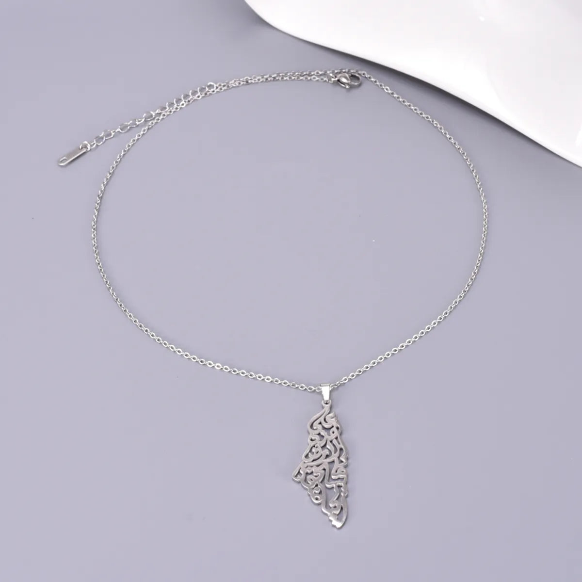 Wholesale Jewelry Elegant Simple Style Map Solid Color 304 Stainless Steel Titanium Steel Plating Pendant Necklace