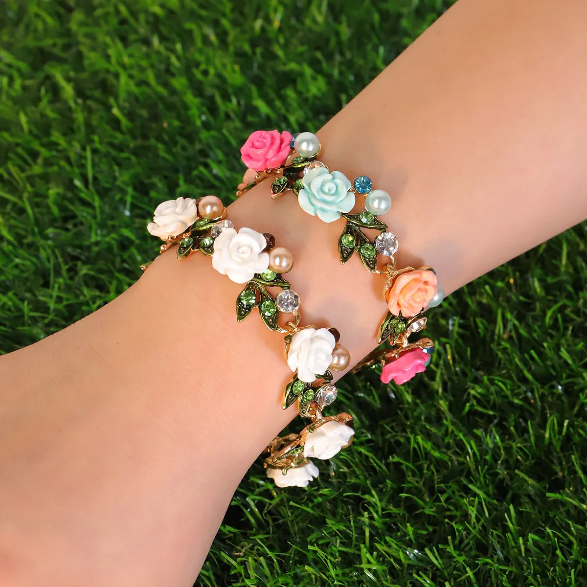 Elegant Sweet Classic Style Water Droplets Flower K Gold Plated Rhinestones Alloy Wholesale Bracelets