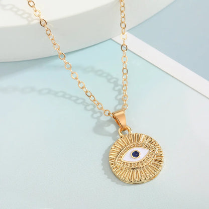 Wholesale Jewelry Fashion Eye Alloy Pendant Necklace