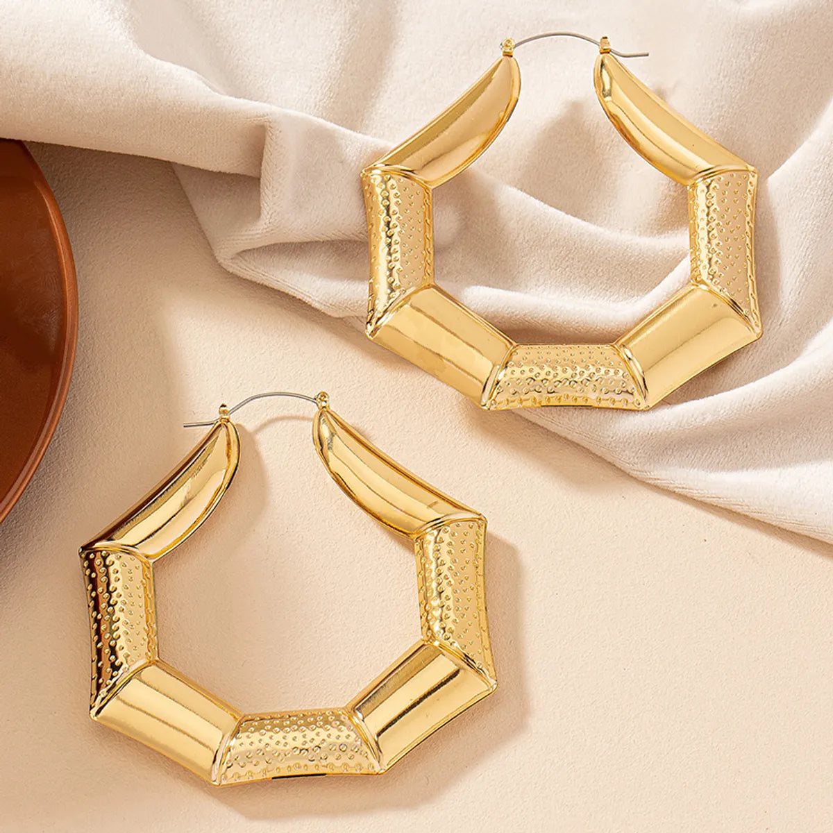 Wholesale Jewelry Exaggerated Solid Color Ferroalloy 14k Gold Plated Plating Earrings