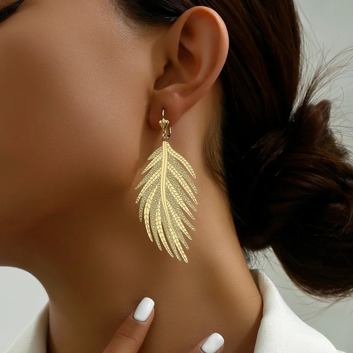 Wholesale Jewelry Fairy Style Modern Style Solid Color Leaf Iron Copper Alloy 18k Gold Plated Asymmetrical Plating Drop Earrings