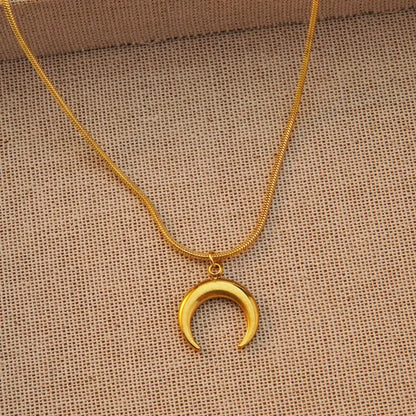 Wholesale Jewelry French Style Simple Style Classic Style Moon 304 Stainless Steel 18K Gold Plated Plating Pendant Necklace