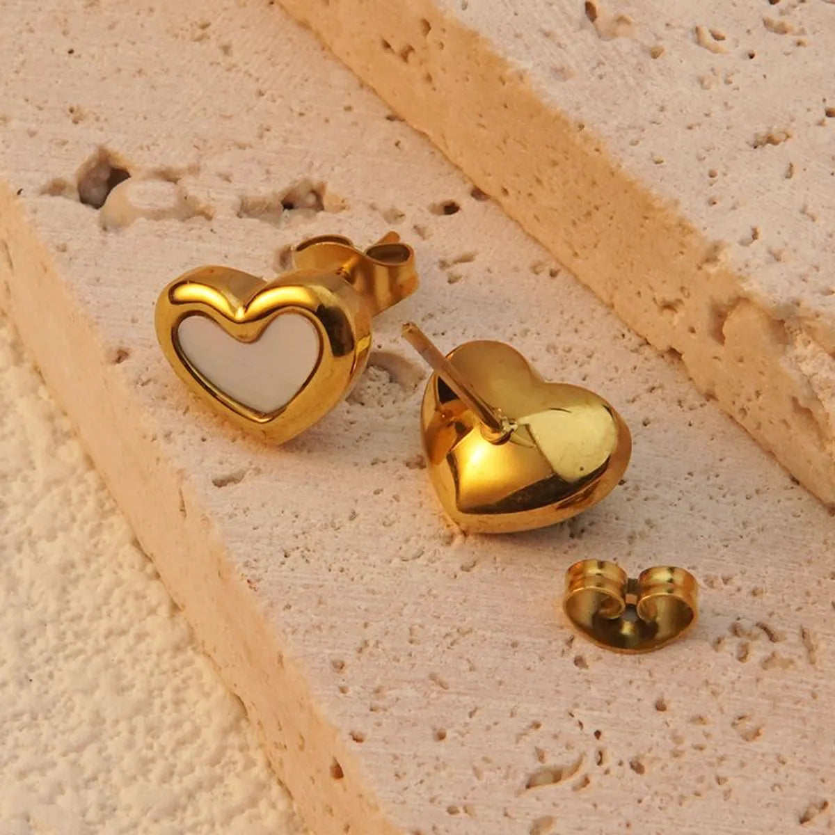 Wholesale Jewelry French Style Sweet Classic Style Heart Shape 304 Stainless Steel Shell 18K Gold Plated Plating Inlay Ear Studs Necklace Jewelry Set