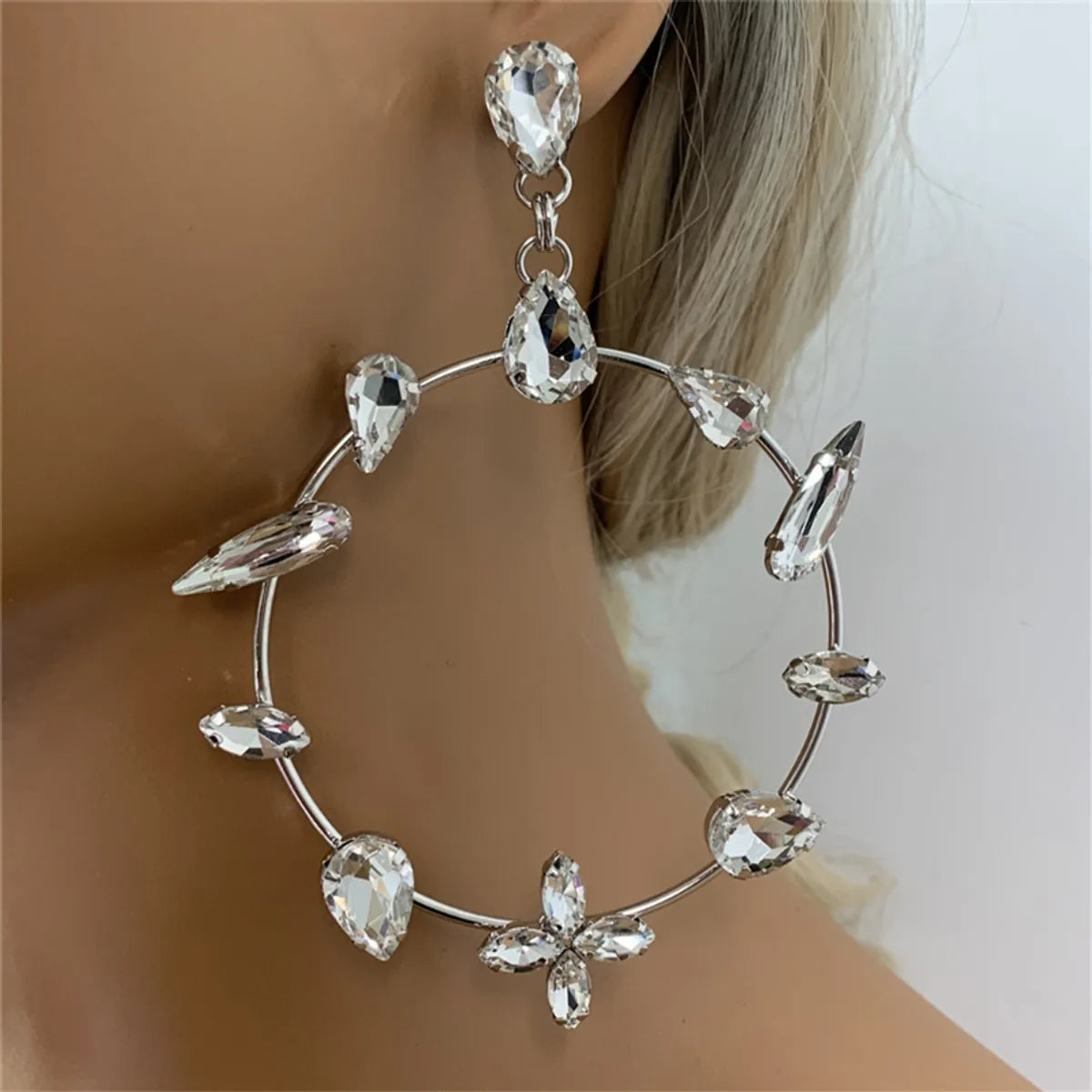 Wholesale Jewelry Hip-hop Classic Style Circle Solid Color Alloy Rhinestones Silver Plated Plating Inlay Hoop Earrings