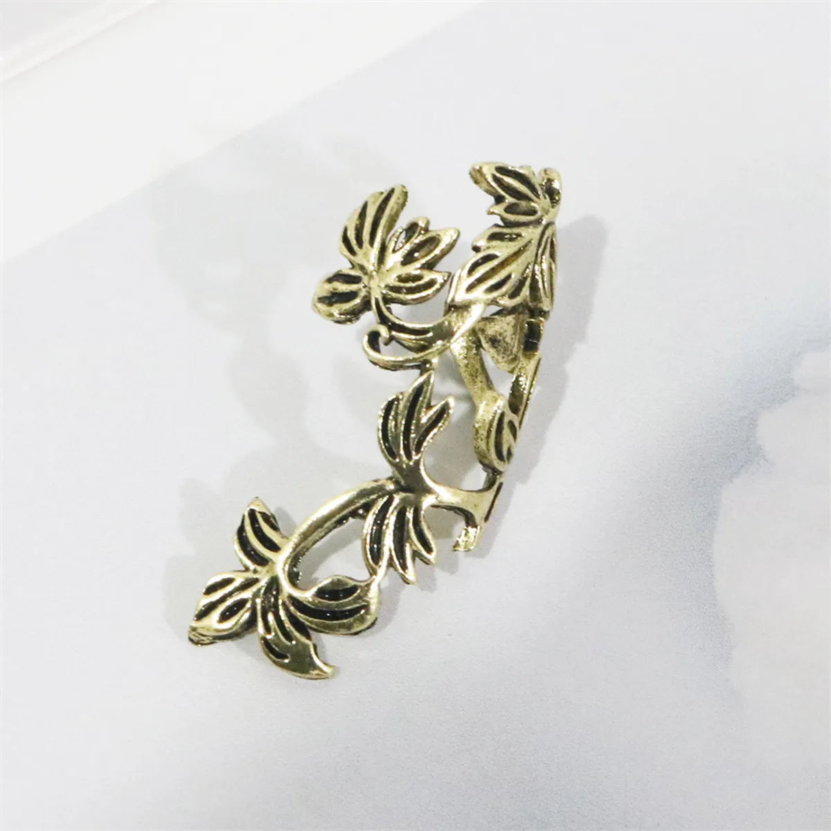 Wholesale Jewelry Hip-Hop Retro Leaves Alloy Ear Cuffs