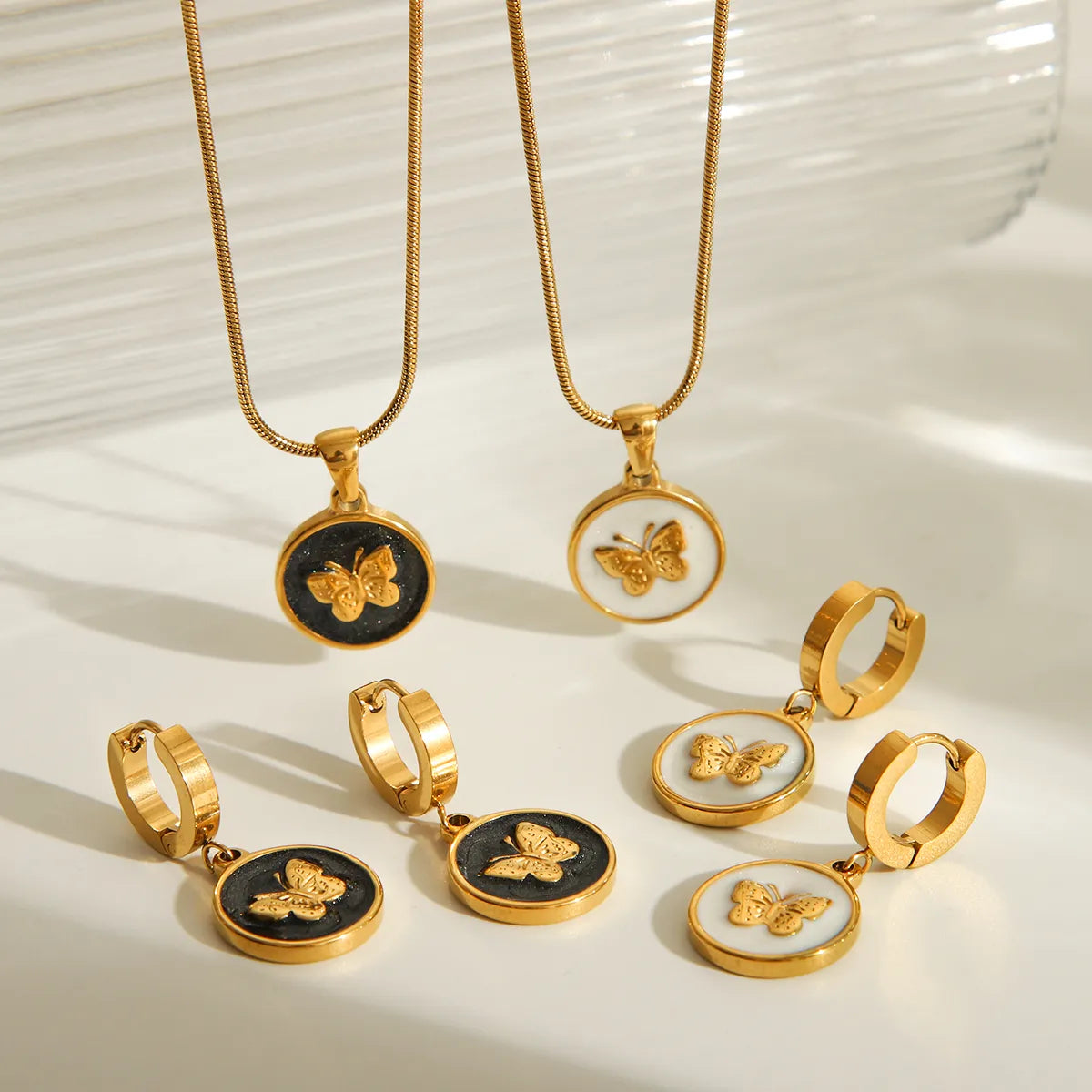 Wholesale Jewelry IG Style Commute Round Butterfly 304 Stainless Steel 18K Gold Plated Enamel Jewelry Set