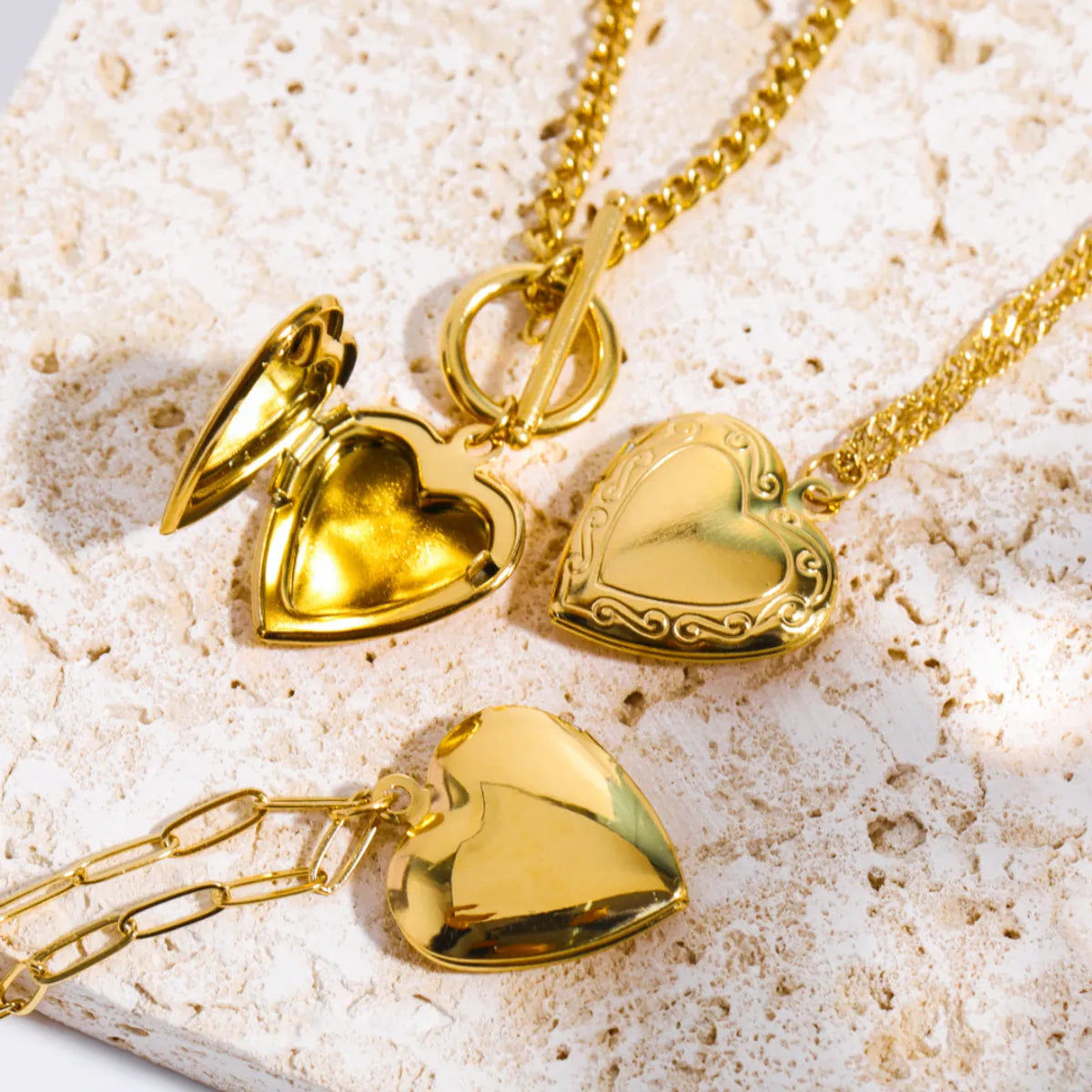 Wholesale Jewelry IG Style Simple Style Heart Shape 304 Stainless Steel 18K Gold Plated Locket Necklace