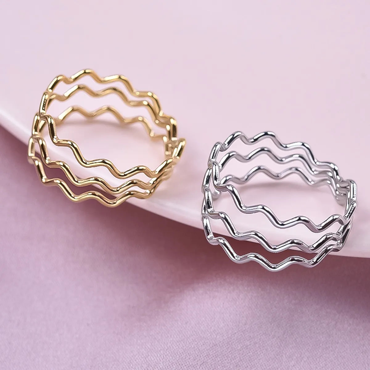 Wholesale Jewelry IG Style Simple Style Waves Solid Color 304 Stainless Steel 18K Gold Plated Polishing Rings