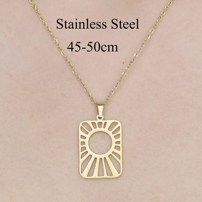 Wholesale Jewelry IG Style Star Moon 201 Stainless Steel 18K Gold Plated Polishing Plating Pendant Necklace