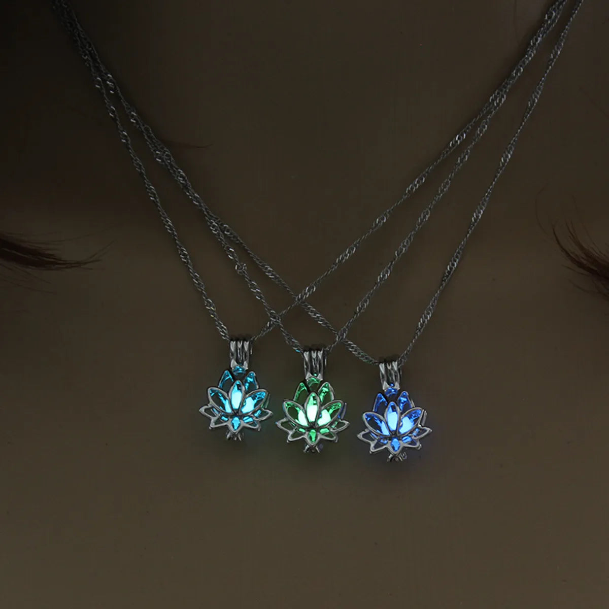 Wholesale Jewelry Luminous Heart-shaped Tree Of Life Pendant Necklace Gooddiy