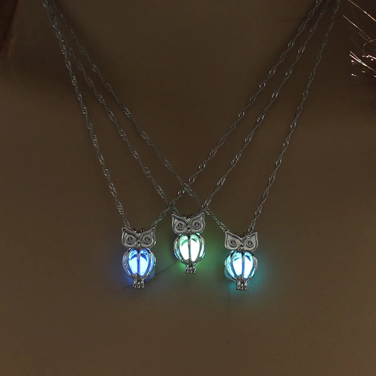 Wholesale Jewelry Luminous Hollow Owl-shaped Pendant Necklace Gooddiy