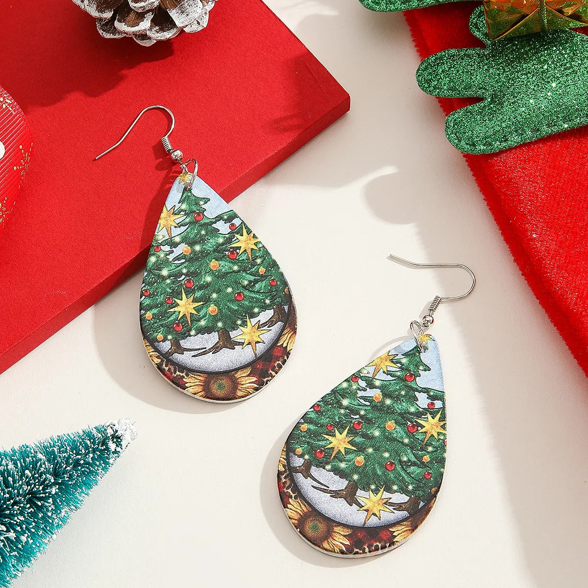 Wholesale Jewelry Modern Style Christmas Tree Bell Wood Ear Hook