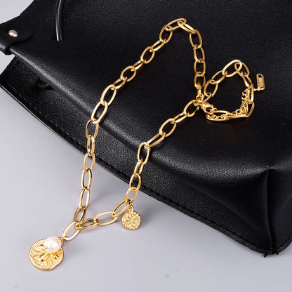 Wholesale Jewelry Heart 304 Stainless Steel Titanium Steel Freshwater Pearl 18K Gold Plated Inlaid Shell Inlaid Gold Necklace