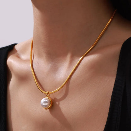 Wholesale Jewelry Retro Classic Style Round 304 Stainless Steel Artificial Pearls Tiger Eye 18K Gold Plated Plating Inlay Pendant Necklace